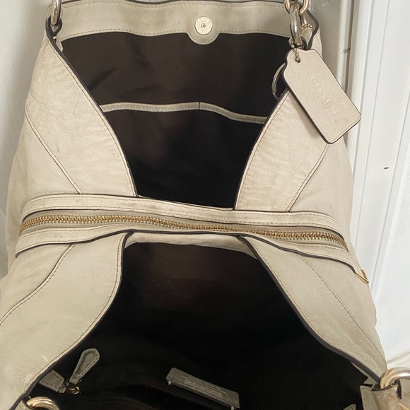 Coach F57612 Chalk White Khaki Lexy Hobo Bag Signature Jacquard Fabric & Leather - Picture 4 of 8
